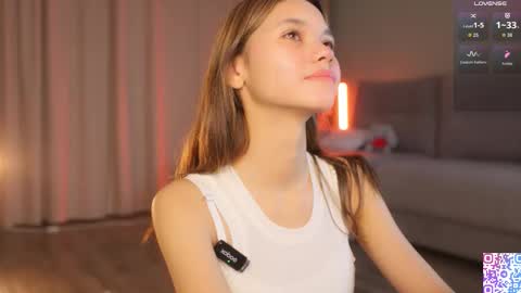 Snapshot of kissmesloww chatting on November 29, 2025, 4:43 pm Snezhana online show from November 29, 2025, 4:43 pm