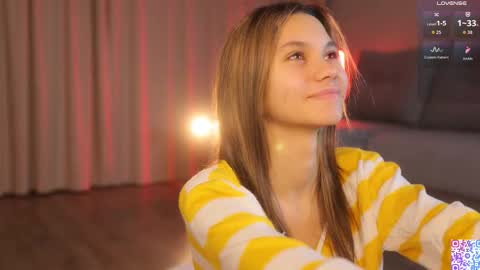 Snapshot of kissmesloww chatting on December 3, 2025, 2:48 pm Snezhana online show from December 3, 2025, 2:48 pm