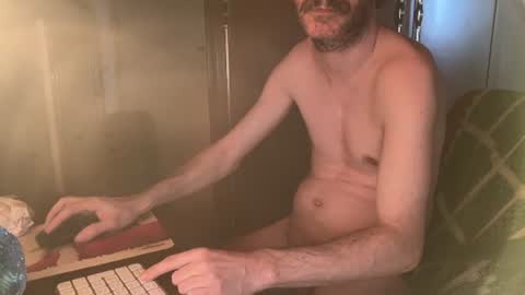Snapshot of kissofbanned1983 chatting on July 29, 2026, 9:18 am kissofbanned1983 online show from July 29, 2026, 9:18 am