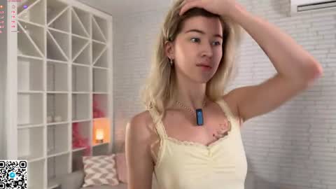 Snapshot of kissyourtessa chatting on June 24, 2026, 2:21 am Tessa online show from June 24, 2026, 2:21 am
