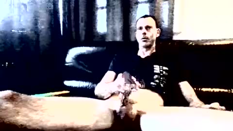 kit_walker101 online show from April 20, 2026, 6:27 am