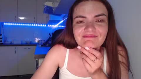 Snapshot of kitcatheaven4u chatting on July 2, 2026, 12:54 am Im Amaia Everyone Merry Christmas online show from July 2, 2026, 12:54 am
