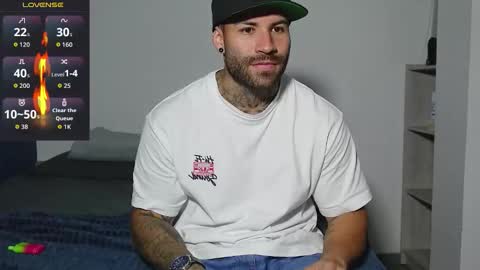 kite__ online show from October 6, 2025, 3:48 am