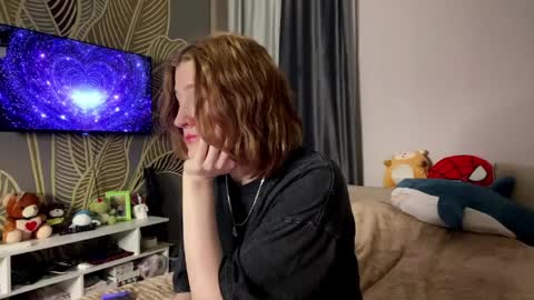 Tanesha online show from April 10, 2026, 2:11 pm