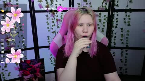 Snapshot of kitsune_little chatting on April 13, 2026, 7:47 am kitsune_little online show from April 13, 2026, 7:47 am