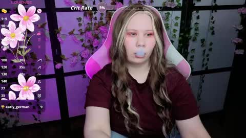 Snapshot of kitsune_little chatting on April 24, 2026, 9:28 pm kitsune_little online show from April 24, 2026, 9:28 pm