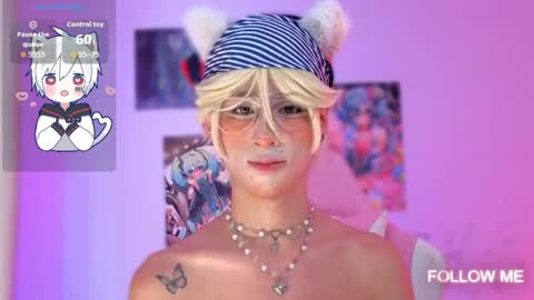 Snapshot of kitsuneplay_ chatting on April 3, 2026, 7:45 pm Salvatore online show from April 3, 2026, 7:45 pm