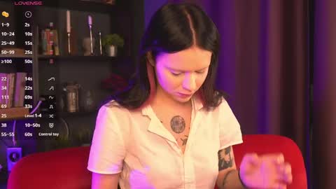 Snapshot of kittenlolla chatting on April 14, 2026, 7:14 am Lolla online show from April 14, 2026, 7:14 am