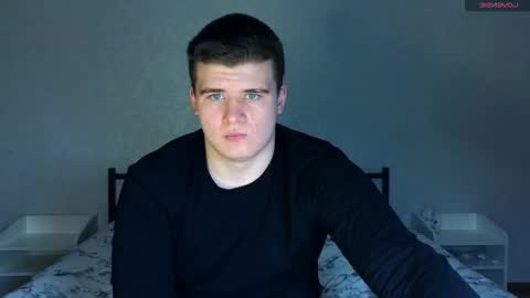 Snapshot of kittenmur chatting on February 7, 2025, 3:41 pm Vlad online show from February 7, 2025, 3:41 pm