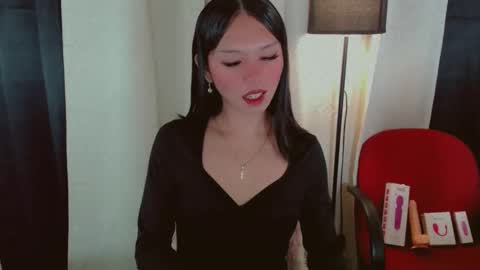 Snapshot of kitteylovesyou chatting on November 7, 2025, 12:32 am KITTY online show from November 7, 2025, 12:32 am