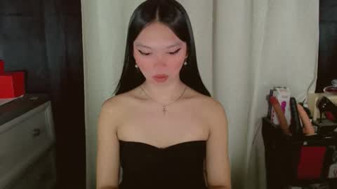 KITTY online show from April 1, 2026, 9:45 pm