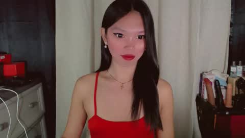 Snapshot of kitteylovesyou chatting on April 19, 2026, 8:55 pm KITTY online show from April 19, 2026, 8:55 pm