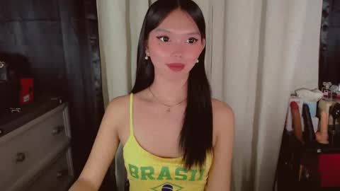 Snapshot of kitteylovesyou chatting on May 15, 2026, 10:50 pm KITTY online show from May 15, 2026, 10:50 pm