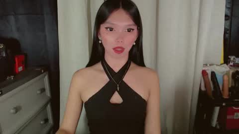 Snapshot of kitteylovesyou chatting on May 17, 2026, 11:39 am KITTY online show from May 17, 2026, 11:39 am