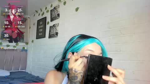Snapshot of kitty__black__ chatting on May 19, 2026, 10:05 pm KITTY online show from May 19, 2026, 10:05 pm