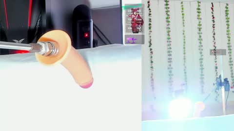 Snapshot of kitty__rosse__ chatting on April 25, 2026, 10:07 am Kitty online show from April 25, 2026, 10:07 am