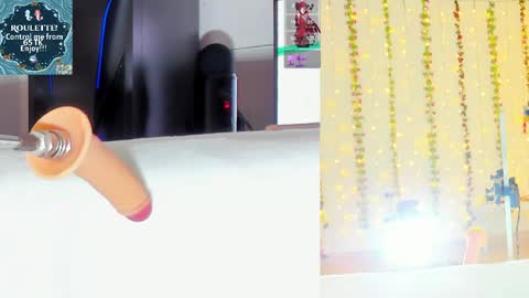 Snapshot of kitty__rosse__ chatting on May 11, 2026, 10:10 am Kitty online show from May 11, 2026, 10:10 am