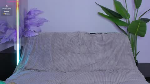 kitty blondy online show from April 10, 2026, 3:45 am