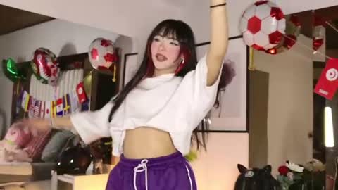 kitty online show from June 18, 2026, 11:09 pm