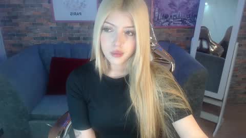 Snapshot of kitty_fox_b chatting on February 6, 2025, 12:48 pm kitty_fox_b online show from February 6, 2025, 12:48 pm