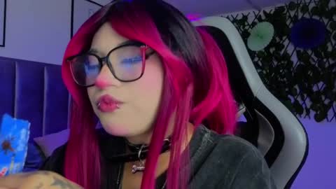 Snapshot of kitty_gang chatting on May 16, 2026, 2:19 am Camila online show from May 16, 2026, 2:19 am