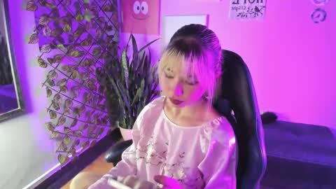 Snapshot of kitty_gang_ chatting on November 22, 2025, 3:38 am kitty_gang_ online show from November 22, 2025, 3:38 am