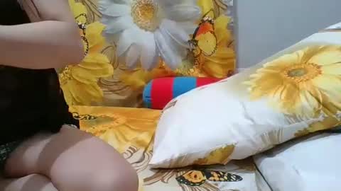 Snapshot of kitty_kate90 chatting on January 24, 2025, 2:30 pm kitty_kate90 online show from January 24, 2025, 2:30 pm