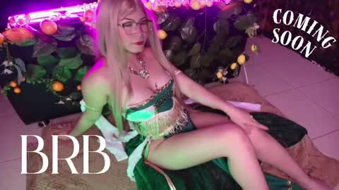 Kitty online show from November 12, 2025, 2:56 am