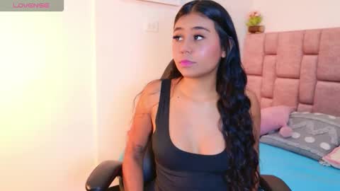 Kitty Rose online show from November 19, 2025, 7:14 pm