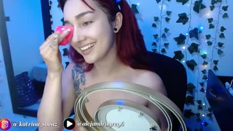 Snapshot of kitty_saenz chatting on March 10, 2025, 11:27 pm Kitty Saenz online show from March 10, 2025, 11:27 pm