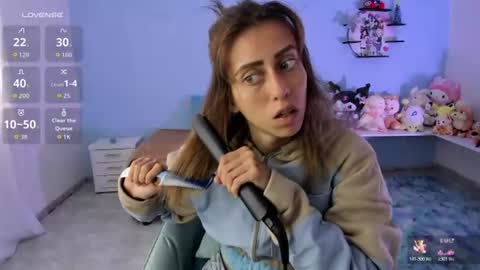 Snapshot of kitty_seducction chatting on June 26, 2026, 6:45 pm Aleja online show from June 26, 2026, 6:45 pm