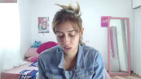 Snapshot of kitty_seducction chatting on July 26, 2026, 9:11 pm Aleja online show from July 26, 2026, 9:11 pm