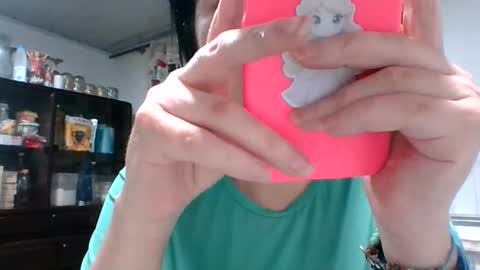 kitty_small69 online show from March 18, 2026, 2:04 am