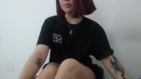 nina martinez online show from May 11, 2026, 7:11 pm