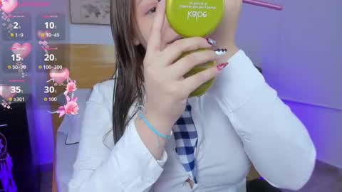 Snapshot of kitty_sweeety_ chatting on October 29, 2025, 1:02 pm K I T T Y online show from October 29, 2025, 1:02 pm