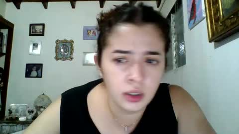  kitty independent model online show from December 6, 2024, 11:57 pm