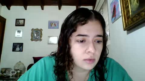  kitty independent model online show from December 28, 2024, 9:08 pm