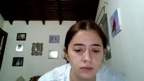  kitty independent model online show from February 7, 2025, 11:24 pm