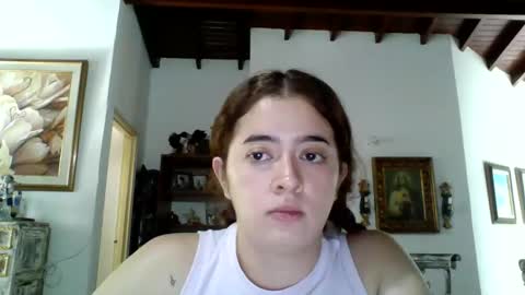  kitty independent model online show from February 26, 2025, 7:27 pm