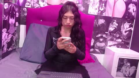 Kitty  online show from March 21, 2026, 6:44 pm