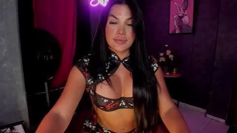 Snapshot of kittyhotts chatting on January 14, 2026, 10:43 am Sari bell online show from January 14, 2026, 10:43 am