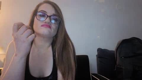 kittykat 1999 online show from February 15, 2026, 4:58 pm