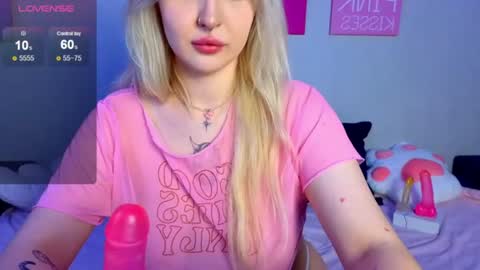 kittykendall online show from June 28, 2026, 6:25 pm