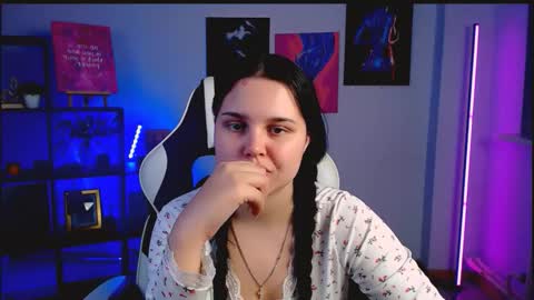 Snapshot of kittykriss_ chatting on December 13, 2025, 9:42 pm kittykriss_ online show from December 13, 2025, 9:42 pm