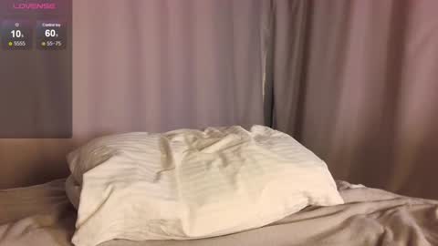 Snapshot of kittyloffe chatting on February 27, 2026, 11:27 pm Monika online show from February 27, 2026, 11:27 pm