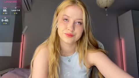 Monika online show from May 19, 2026, 3:02 am