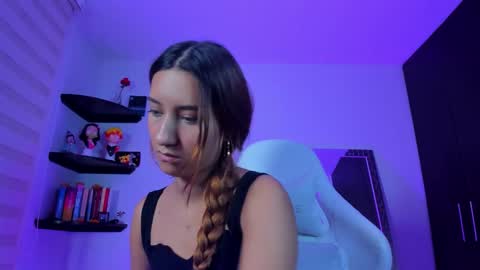 kitty online show from October 2, 2025, 4:30 am