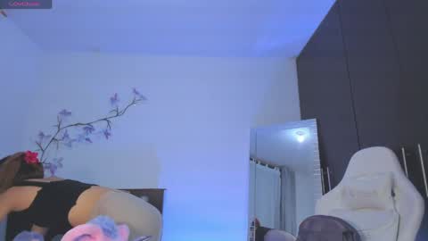 Snapshot of kittyrush_ chatting on May 8, 2026, 11:32 pm kitty online show from May 8, 2026, 11:32 pm