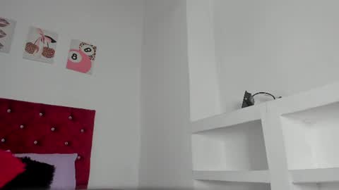 Snapshot of kittystar18 chatting on July 31, 2026, 5:45 pm kitty online show from July 31, 2026, 5:45 pm