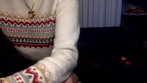 Kitty Sub online show from December 19, 2025, 11:12 pm